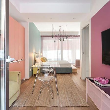 Amazing Apartment In Duomo Milano Dış mekan fotoğraf